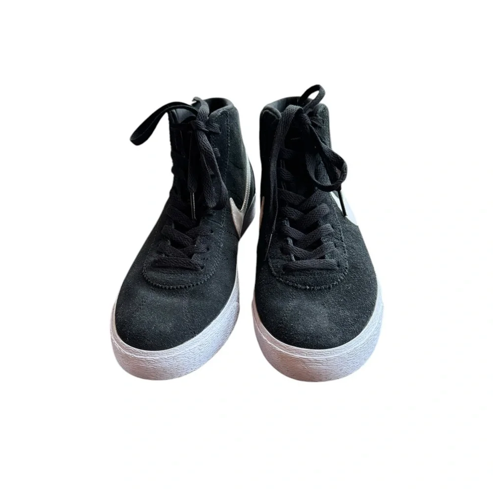 Nike nwob bruin